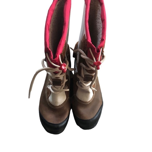 Timberland Girls Winter Boots Sz 4 Pink Cream Brown Sherpa Lined Waterproof - Picture 4 of 10